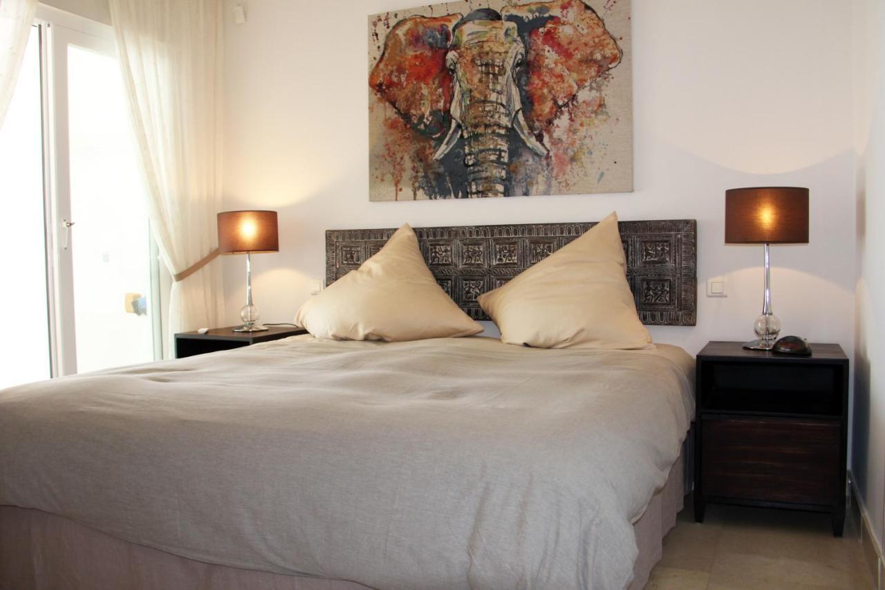 D12 Espectacular Y Moderno Apartamento En Primera Linea - Estepona - Sinfonia Del Mar 외부 사진