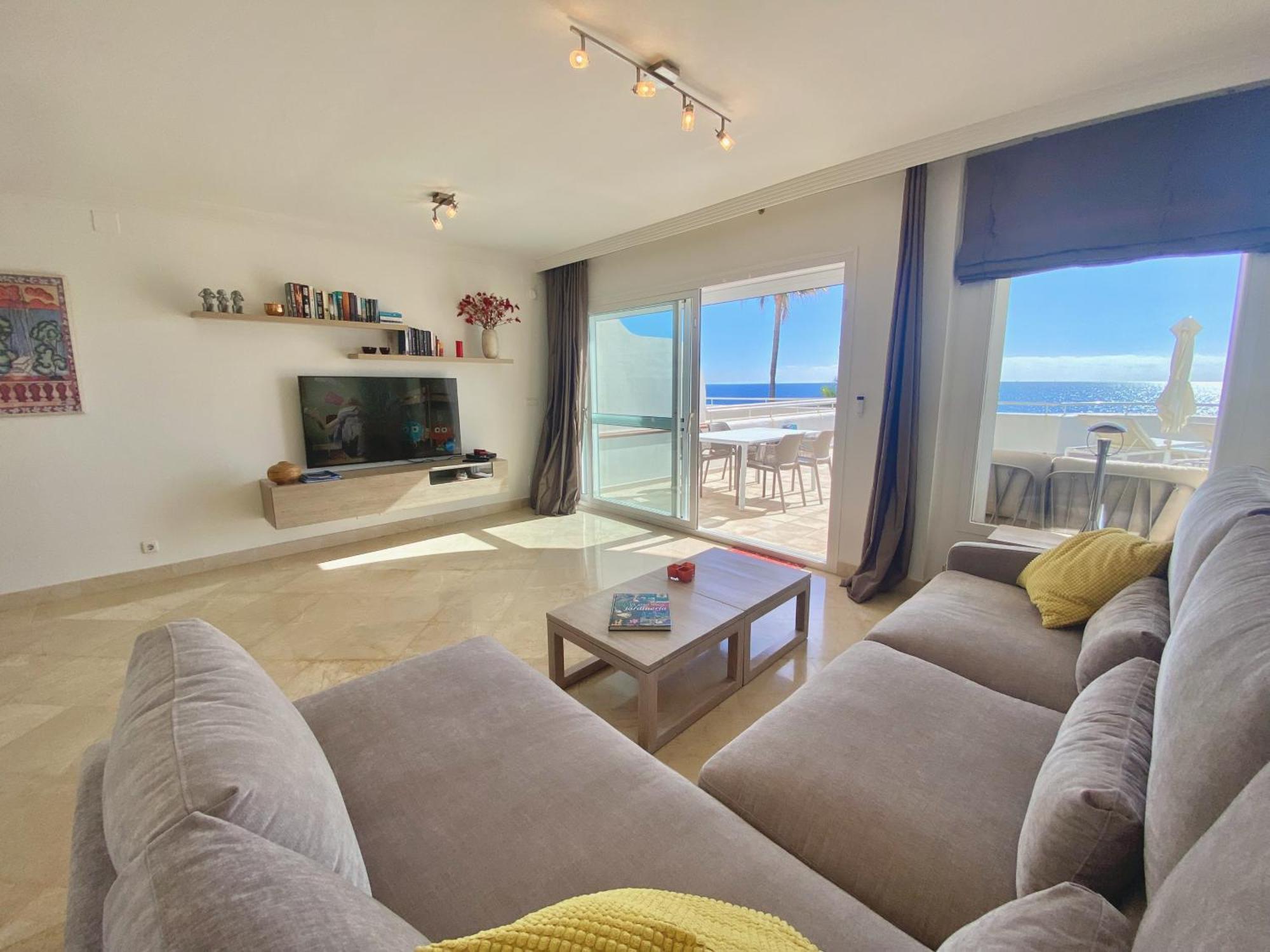 D12 Espectacular Y Moderno Apartamento En Primera Linea - Estepona - Sinfonia Del Mar 외부 사진